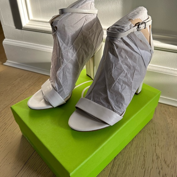 Sam Edelman Yaro Heel - Picture 13 of 17